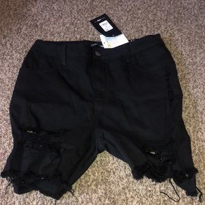 Really cute shorts !!